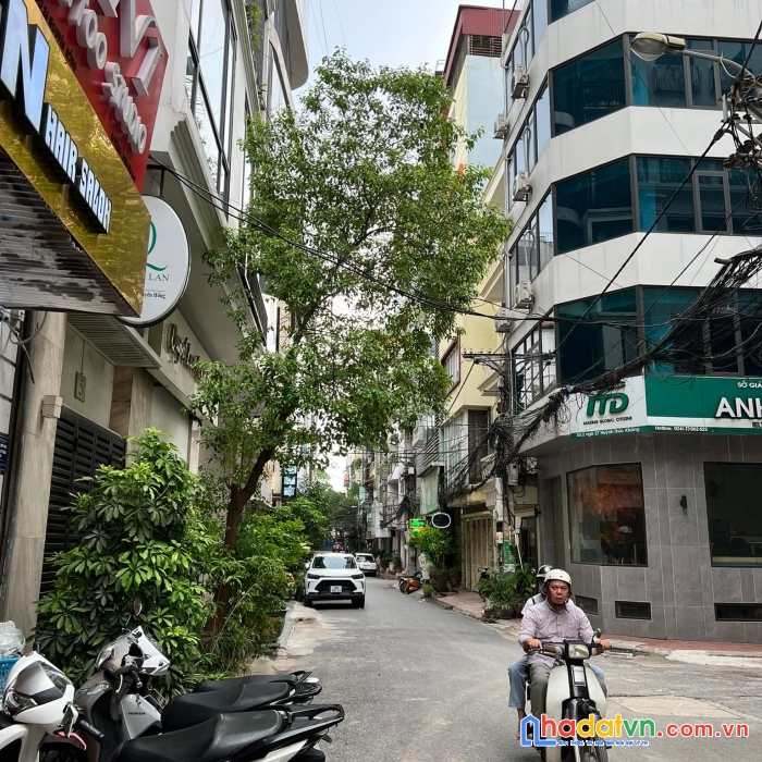 Nhà đẹp kinh doanh, trung tâm ngọc lâm, long biên 52m 5t 6.8 tỷ.0971879199