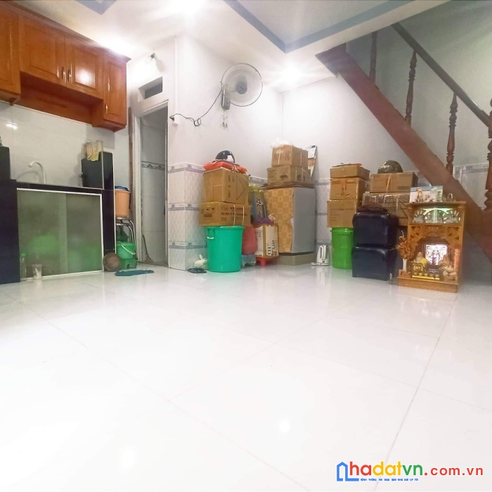 Bán gấp nhà hẻm xe hơi c5 shr đầy đủ công năng trung mỹ tây-quận 12 chỉnh 2.1 tỷ có ngay nhà trung