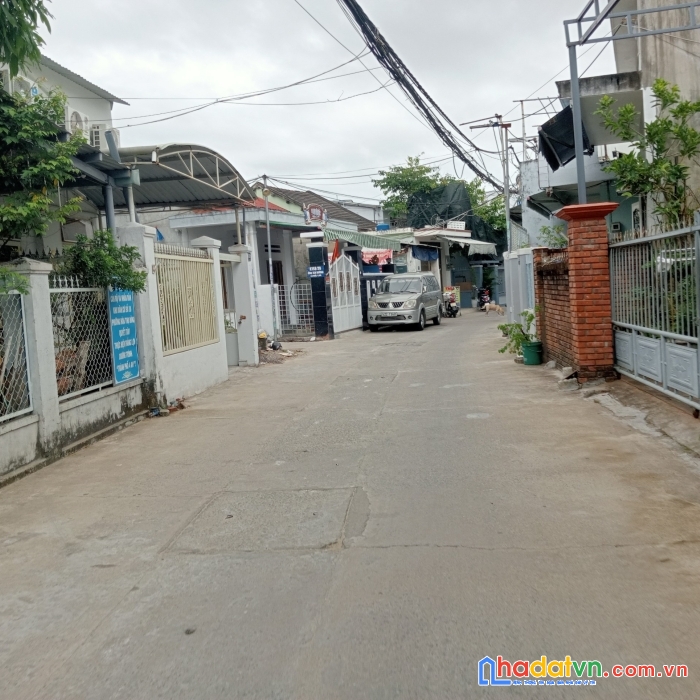 Nhà rẻ tháng 7. dt 85m2. ở và kd. chỉ 3.7 tỷ. ngay cầu sông hàn
