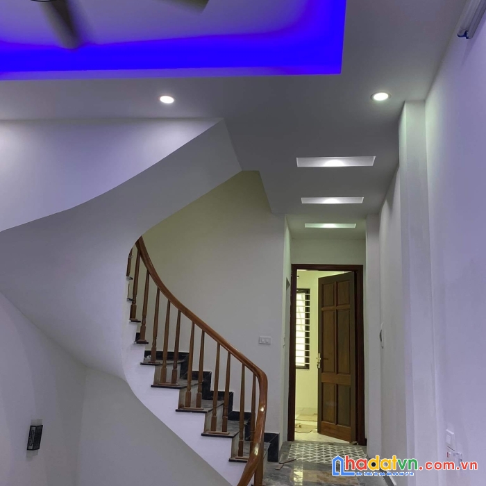 Siêu phẩm trung tâm hà đông - nhà mới tinh- đẹp lung linh:
 32m2, 4t, giá chào 3.95 tỷ