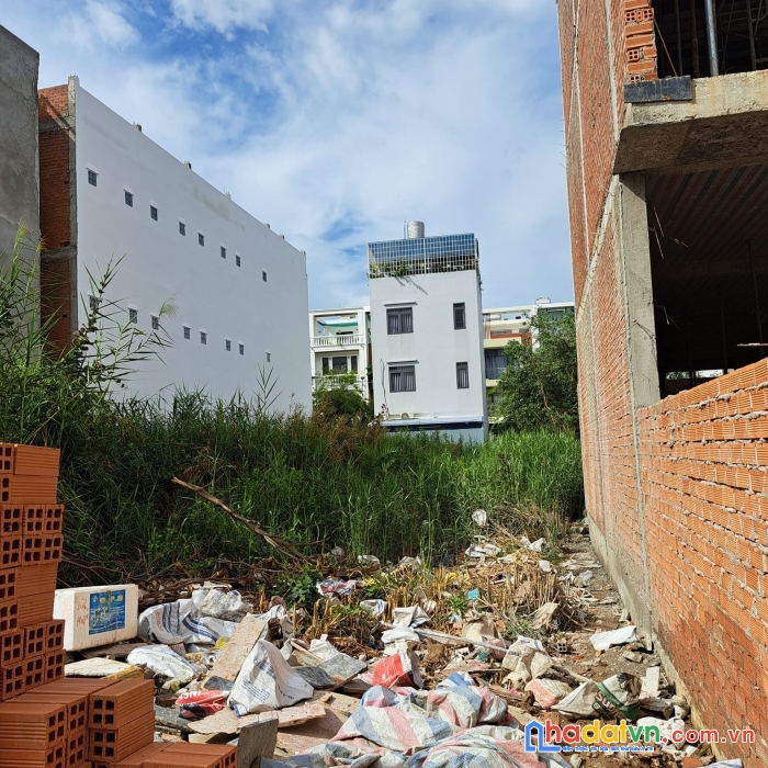 Bán đất hẻm ô tô quận7  4 tỷ 5