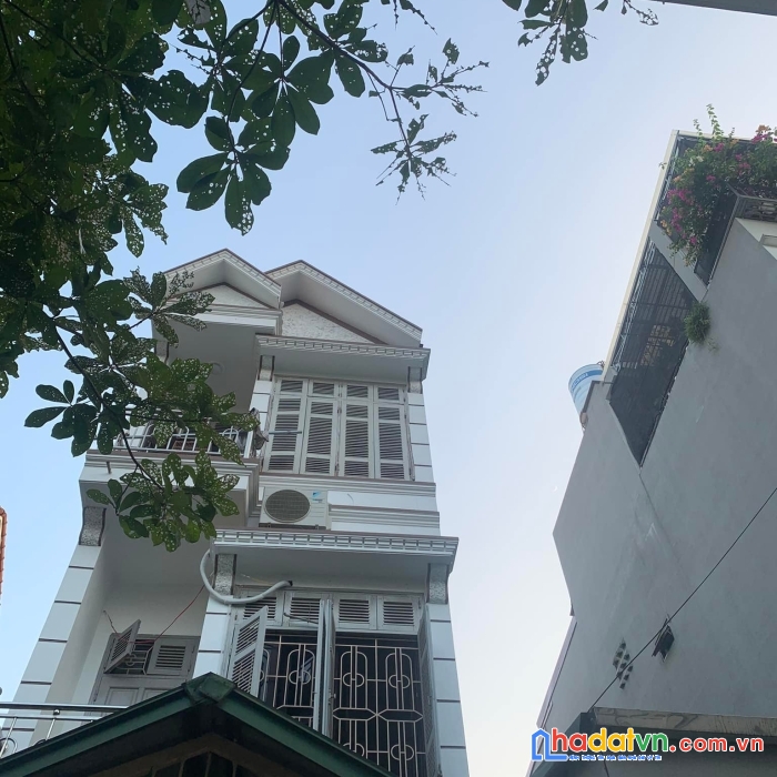 Bán đất tặng nhà phố ngô gia tự 57m2 - ô tô 7 chỗ đỗ cửa - ngõ thông kinh doanh