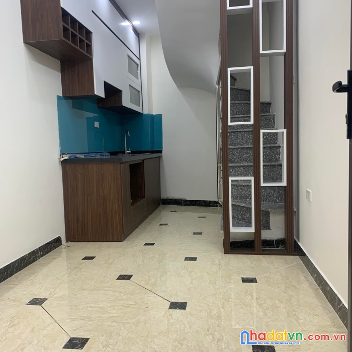 Nhỏ 2 tỷ - phố trung phụng – trung tâm đống đa - nhà mới ở ngay.