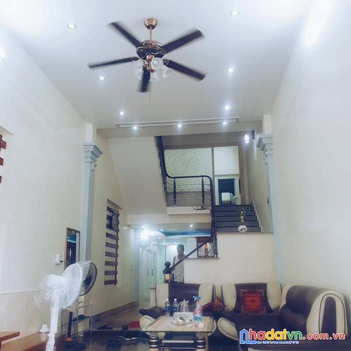 Cho thuê nhà 193 văn cao