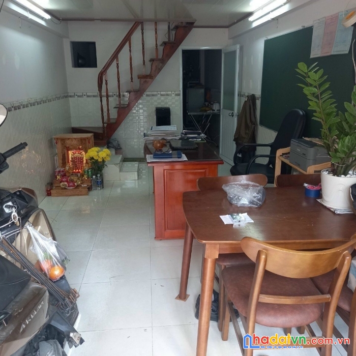 Bán gấp nhà hẻm xe tải  đường 27 khu vip hiệp bình chánh, 40m2 nhỉnh 4 tỷ