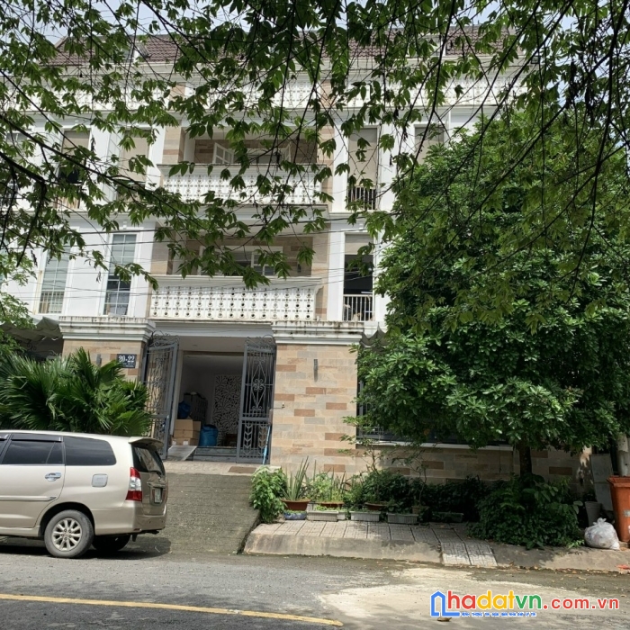 Cho thuê nhà biệt thự