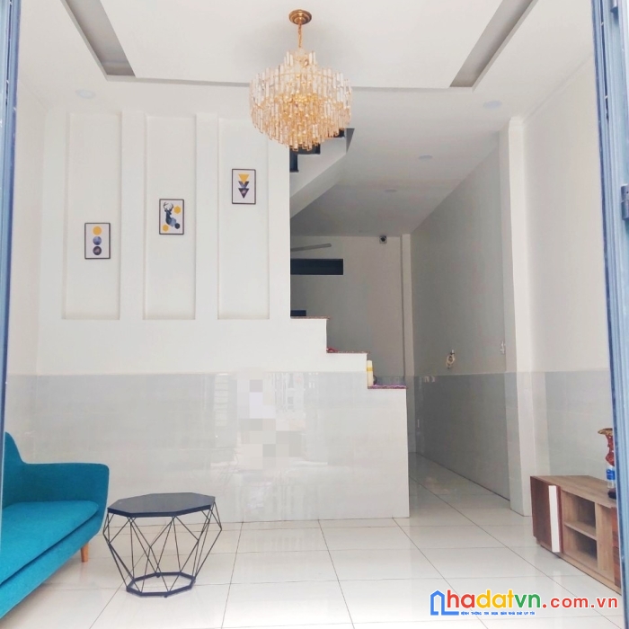 Chính chủ bán nhà ở ngay 2 tầng quận 7-huỳnh tấn phát. 53m2 chỉ 5.3 tỷ. hxh-btct-dân trí cao