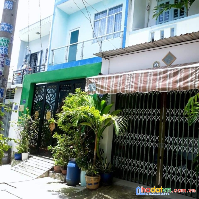 Căn góc 2 mặt tiền lê đình cẩn, bình tân, hxt ôtô ngủ nhà, dòng tiền 10tr, 2tầng, 4.2x12,5m, nhỉnh