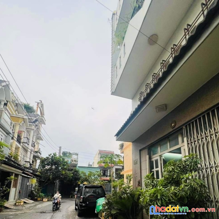 Bán nhà bình tân, hẻm ôtô tránh, sát tân kỳ tân quý, gần aeon tân phú, ngang hiếm 5m, 4tầng, chỉ