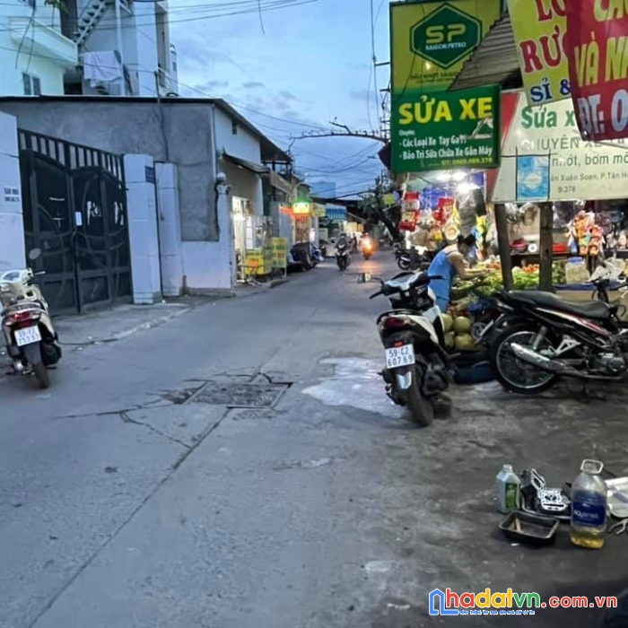 Bán đất tặng nhà cấp 4 hẻm 2 mặt tiền, ngang 10 mét, ô tô đổ cửa ☎ mr hòa 0909127160