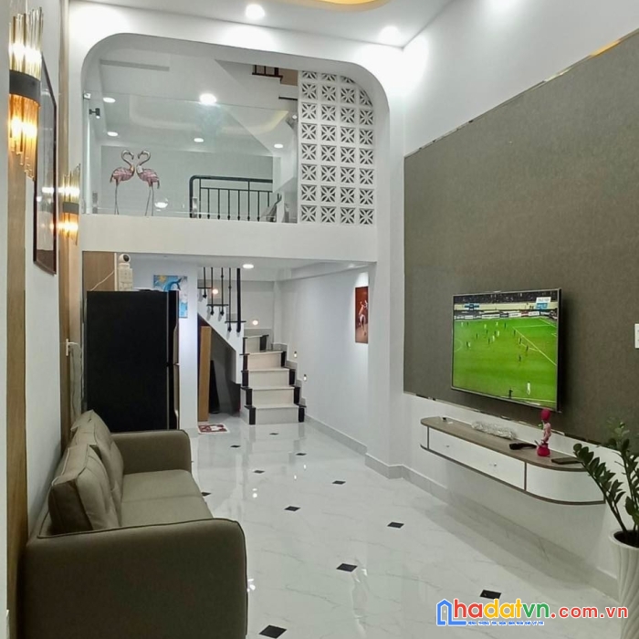 Nhà lũy bán bích, tân phú, 31m2, hẻm xe hơi, 3 tầng smart home, nhỉnh 4 tỷ