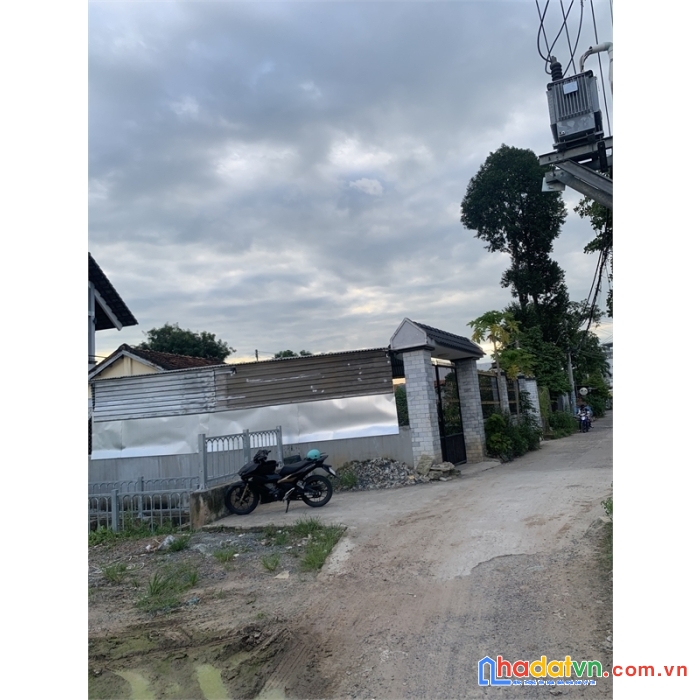 Đất bắc lân bà điểm giá rẻ như cho, gần chợ đầu mối, 450m2,shr