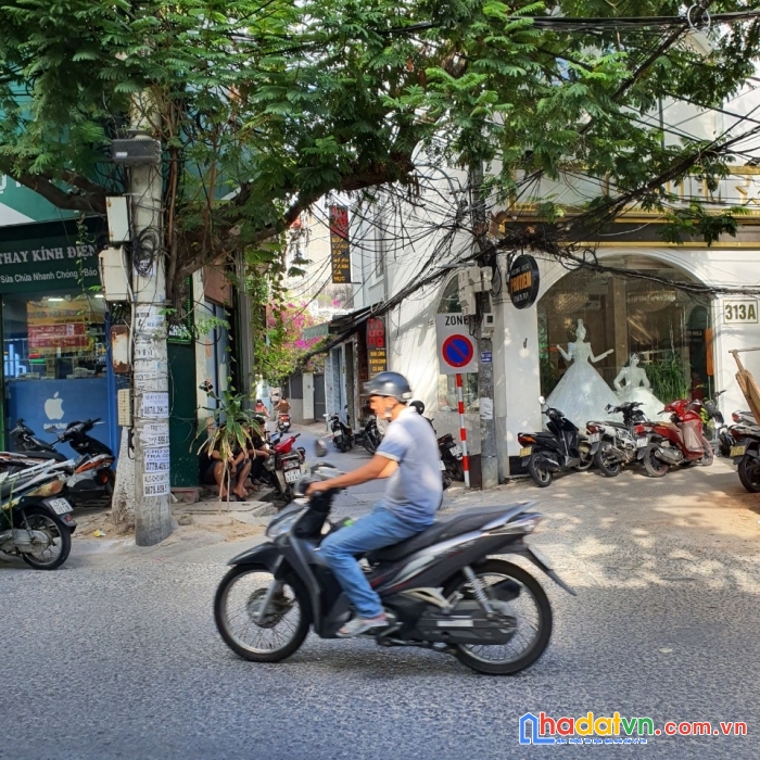 Nhà bán mặt tiền đường 5,5 , 2 tầng mới . 3 tỷ nhỏ.