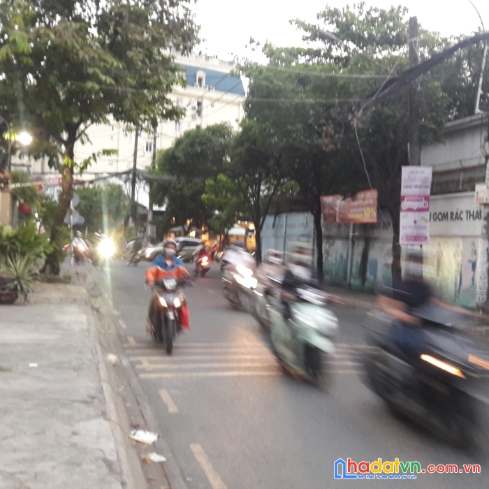 Bán đất mt đường phạm hồng thái, p. hiệp phú dt 4 x15 sổ hồng giá 6,5 tỷ