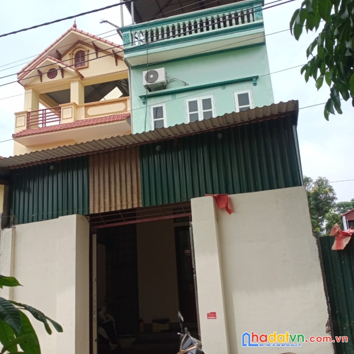 Vỡ nợ bán đất tặng nhà 3 tầng. cách cầu thăng long chỉ 20 phút di chuyển. giá 1.7 tỷ