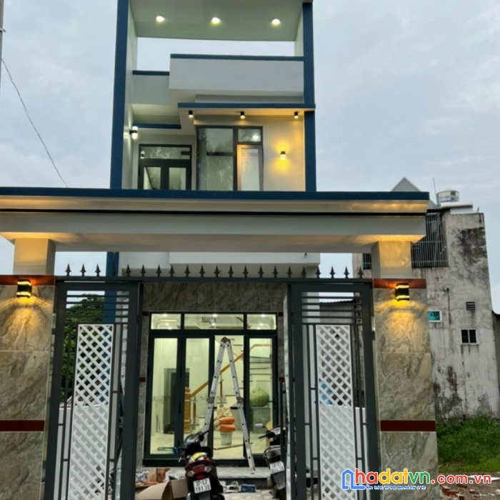 Bán nhà mới xây ở phường hóa an.sổ riêng