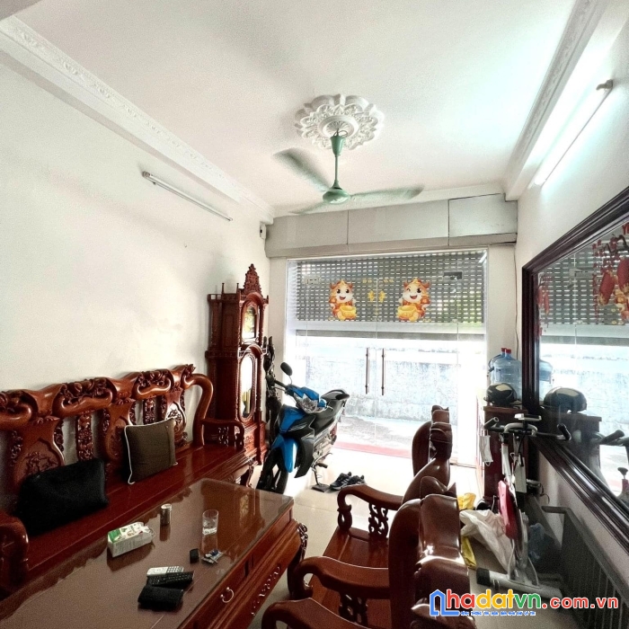 Nhà đẹp ở luôn phố thanh am 40m2 - ô tô qua - thiết kế hiện đại - sát mặt phố