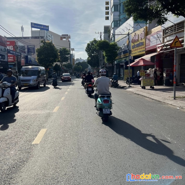 Hàng hiếm ! 1 tỷ 7 hẻm xe tải nhà gần mặt tiền đường gò dầu, tân phú, dtsd=55m2, sổ vuông vứt,