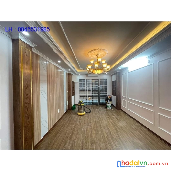Bán gáp nhà mặt phố tố hũu hà đông kinh doanh tốt 65 m2 4 tàng 12,6 tỷ