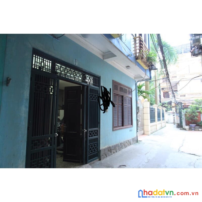 Mặt tiền hiếm – gần phố - ô tô vào nhà – quay đầu trước ngõ – kinh doanh văn phòng.