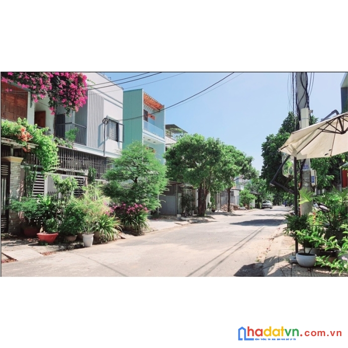 Bán nhà mặt tiền 2 tầng đẹp có sân thượng nghi an 100m2 giá 3.2x tỷ - gọi 0905522660