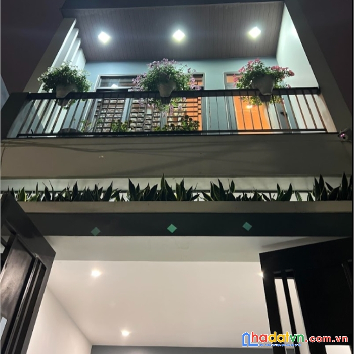 Bán nhà mới mặt tiền 2 tầng phước tường 5 nội thất vip giá 3.1 tỷ  - gọi ngay 0905522660
