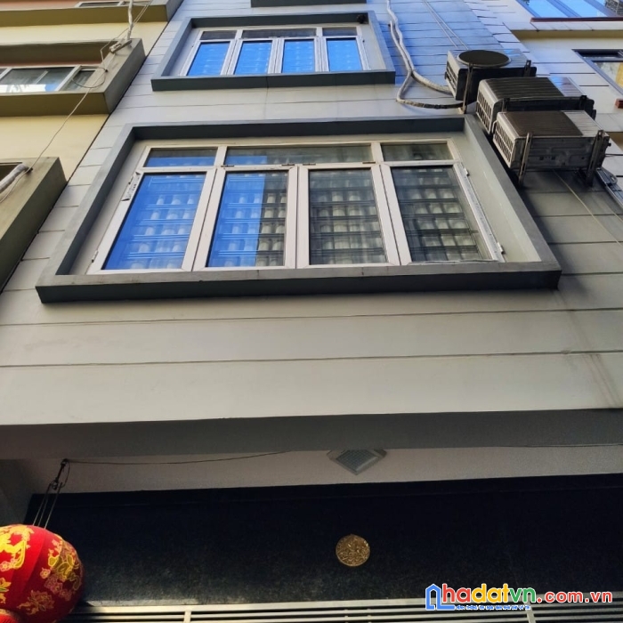 Nhà đẹp khu đấu giá ngô thì nhậm, hà đông 45m 5t mt4 nhỉnh 6 tỷ