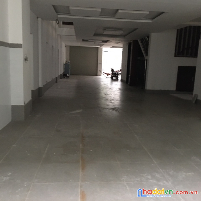 Bán nhà mt chu văn an 8.4x31.7m 6 tầng giá 75 tỷ tl