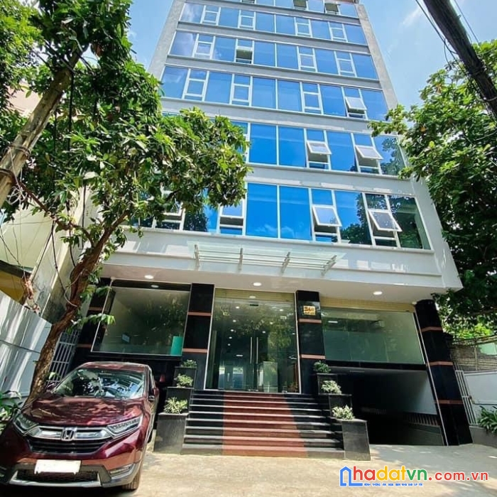 Hiếm bán nhà mặt phố trần khát chân 115m2, mt 6m, vỉa hè rộng, ô tô dừng đỗ, nhỉnh 32 tỷ lh