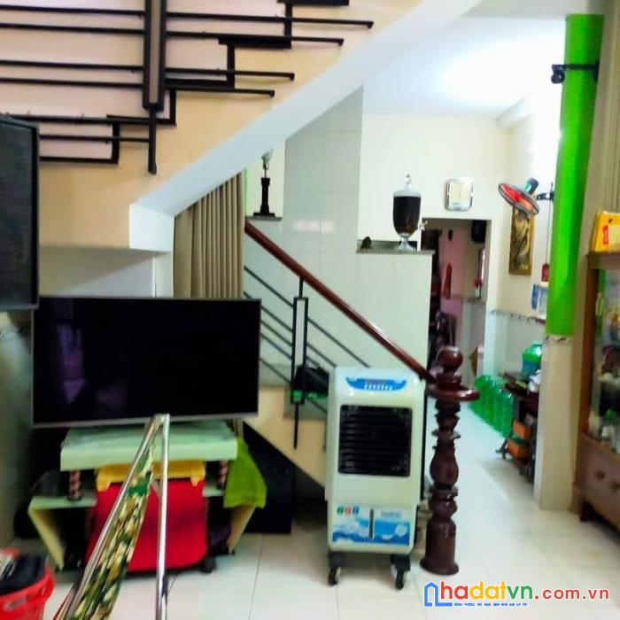 Bán nhà 4x13 m2 hẻm xe hơi, mã lò - đường 18b, quận 11bình tân, 3,6 tỉ, 2 tầng