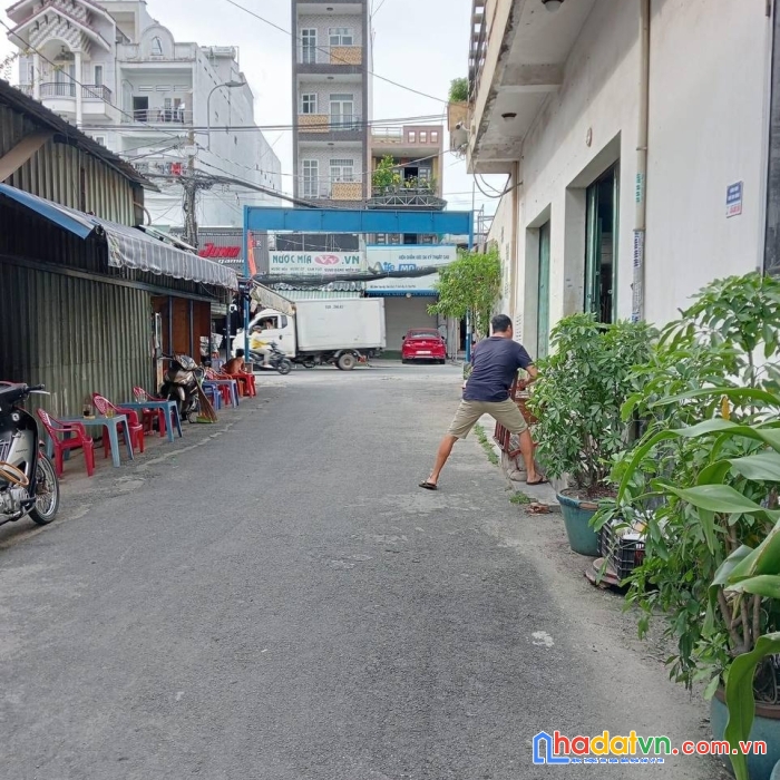 Bán nhà c4, 76m2, đường tân kỳ tân quý, hẻm nhựa 8m, chỉ 6.15 tỷ, kế aeon mall tân phú
