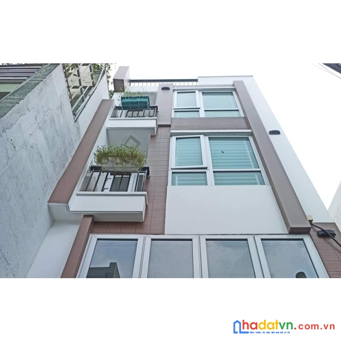 Cực hot bán nhà hxh cư xá đô thành q3, 5 tầng btct, 30m ra mặt tiền, nhỉnh 9 tỷ