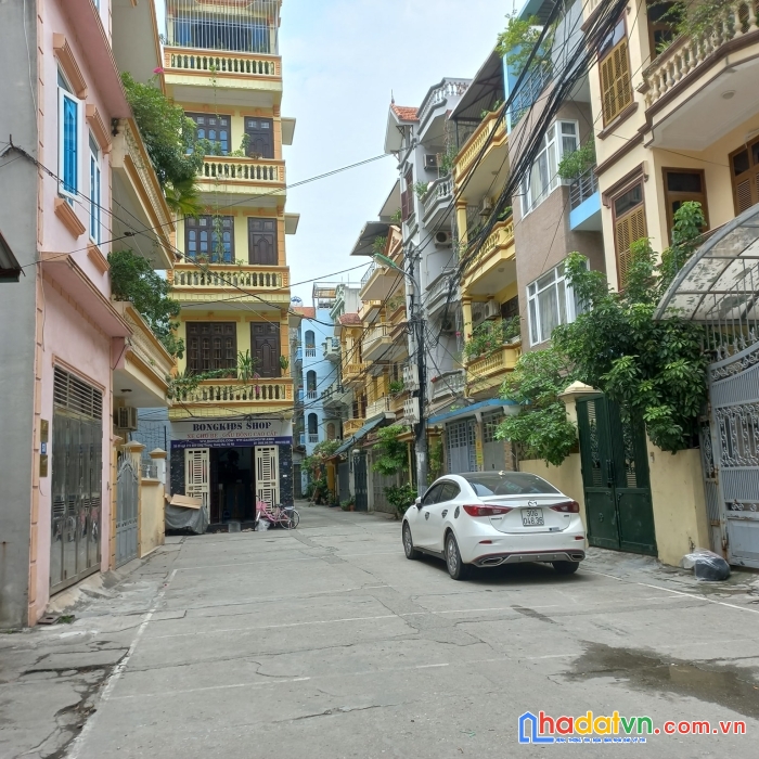 Bán nhà 90m2 phố định công, hoàng mai, ô tô tránh, kd, văn phòng, nhỉnh 10 tỷ.