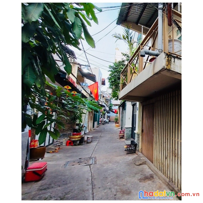 Nhà đẹp cách mạng tháng tám tân bình gần tuyến metro suối tiên, 64m2 ,4.1m x15m chỉ 6,4 tỷ