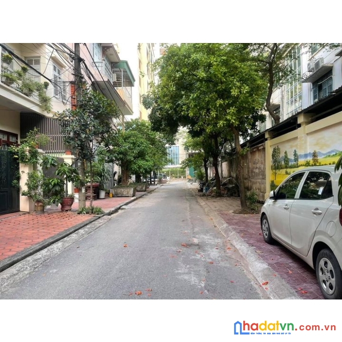 Bán đất yên hoà - cầu giấy - nhà c4
s: 40m
giá nhỉnh 2tỷ