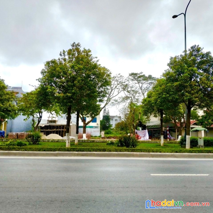 Lô đất 3300m2 mặt tiền 45m  mặt đường 353 phạm văn đồng  quý kim , đồ sơn , hải phòng giá chỉ 1x