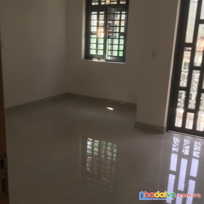 [10 triệu] cho thuê nhà đầy đủ công năng, gần huỳnh tấn phát