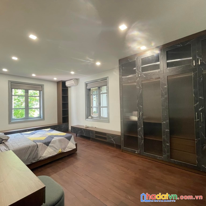 Bán nhà đẹp vip gar a ô tô ngõ 52 tô ngoc vân tây hồ hà nội nhỉnh 35 tỷ.