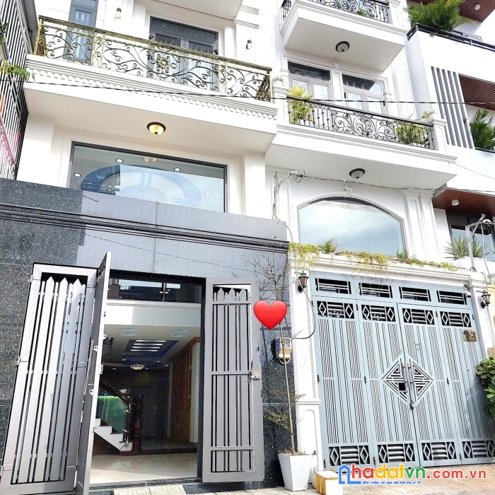 Bán gấp villa giữa lòng sài gòn-ô tô quay đầu-4 tầng-270m2 sàn-nhỉnh 8 tỷ