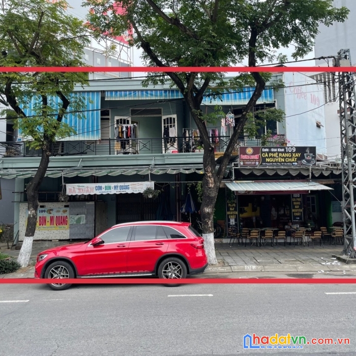 Nhà vàng đà nẵng nhanh tay nhận ngay căn nhà đẹp 2 tầng kẹp 2 mặt tiền vô cùng thuận tiện kinh