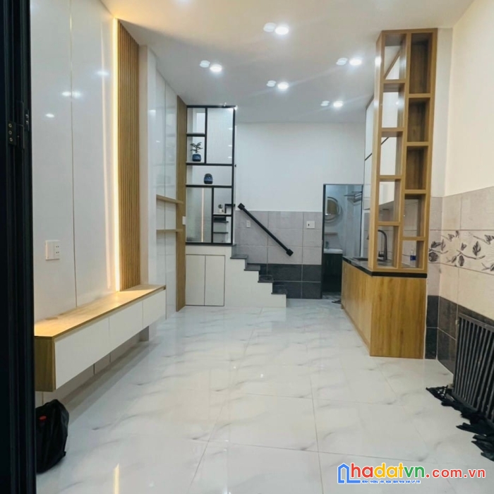 Nhỏ nhỏ, xinh xinh, hưng phú, quận 8.