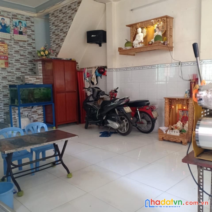 Chính chủ cần bán căn nhà tôn đản, 4 tầng, 5pn, 5.65 tỷ, khu dân cư an ninh