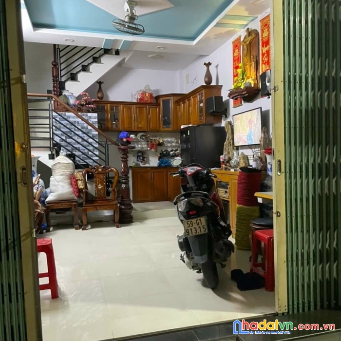 Nhà 3 lầu, hẻm 3m, nguyễn quý anh, chỉ 3.7 tỷ, 4 x 7m, tân phú