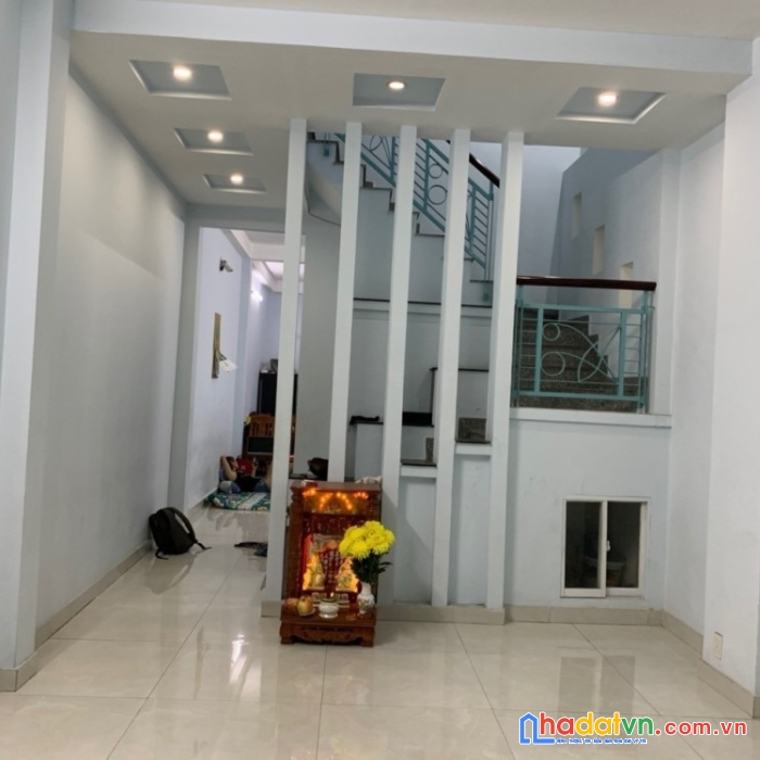 Bán nhà đường lê văn quới, bình tân 65m2 2 tầng giá 5,9 tỷ