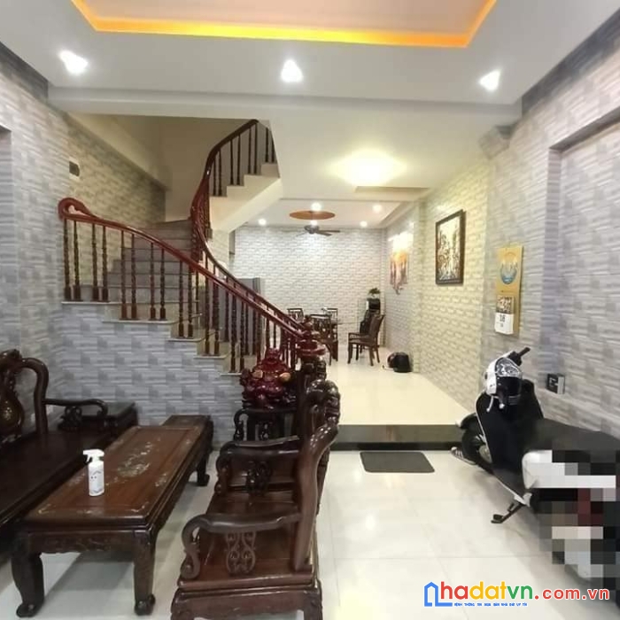 Bán nhà lô góc giáp nhị 50m2 4 tầng lung linh - ô tô đỗ cửa - giá 5.96 tỷ
