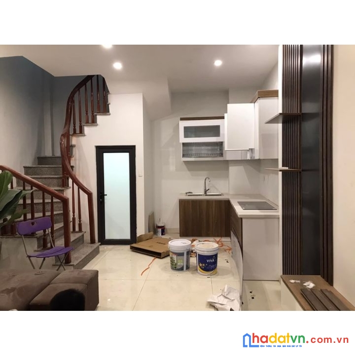 Nhà mới koong – ngõ nông – thoáng - full nội thất - ở ngay.