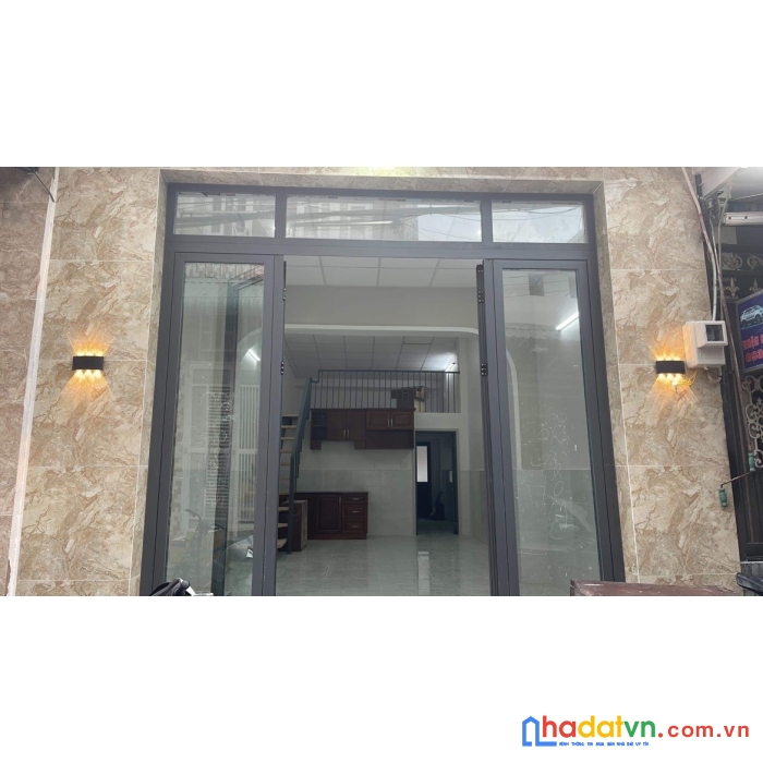 Chủ xoắn giảm 250tr chào mới 5ty250 hxh 65m2 .4 tầng khu phân lô cực đẹp bhh bình tân