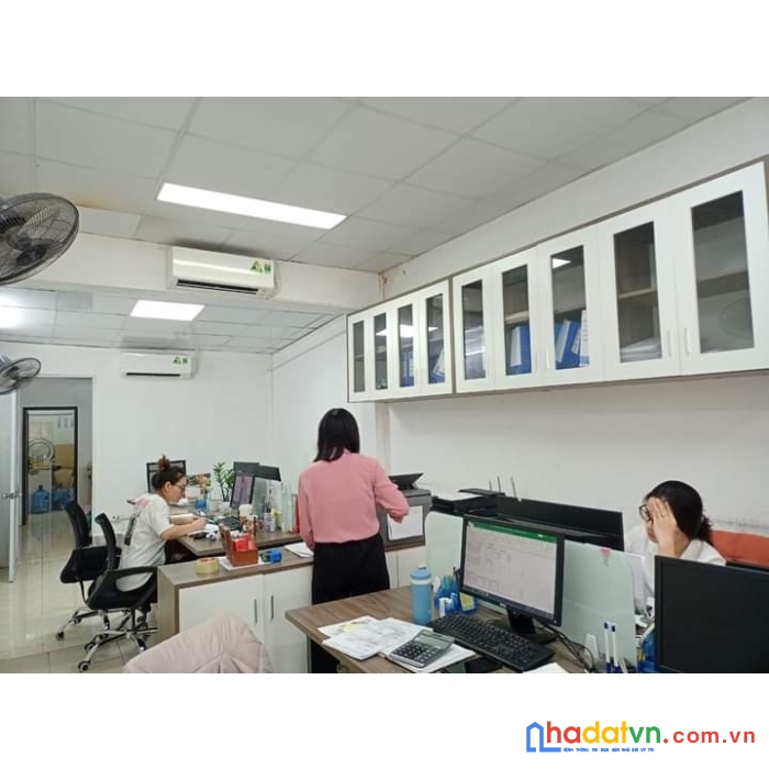 Án nhà giải phóng, hai bà trưng 70m2, mặt tiền 6m kinh doanh, văn phòng giá chỉ 10,5 tỷ. 

+ tòa