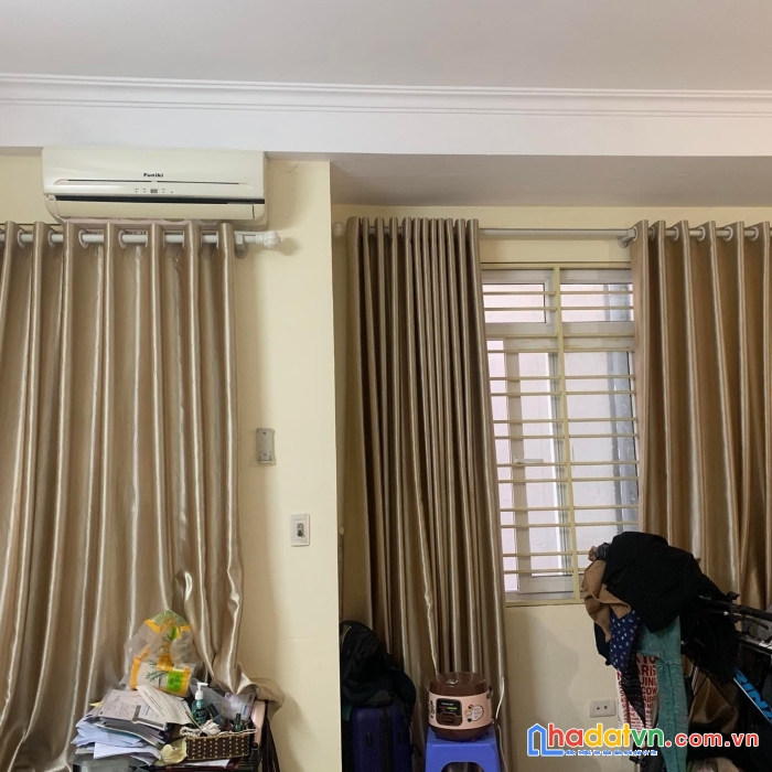 Cần bán nhà phố hoàng hoa thám, ba đình, dt 32m giá 3.2 tỷ.