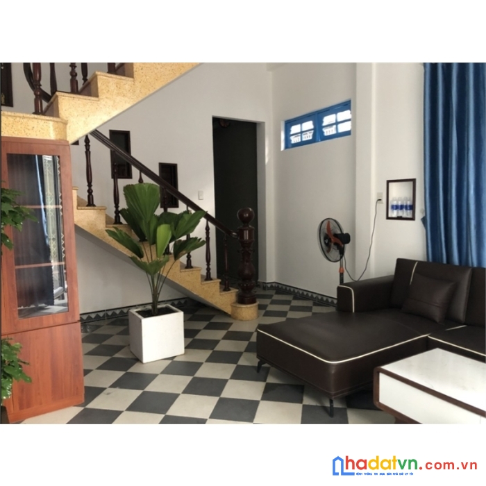 Bán nhà mới 3 tầng lý thái tổ full nội thất ô tô đến cửa giá nhỉnh 3 tỷ